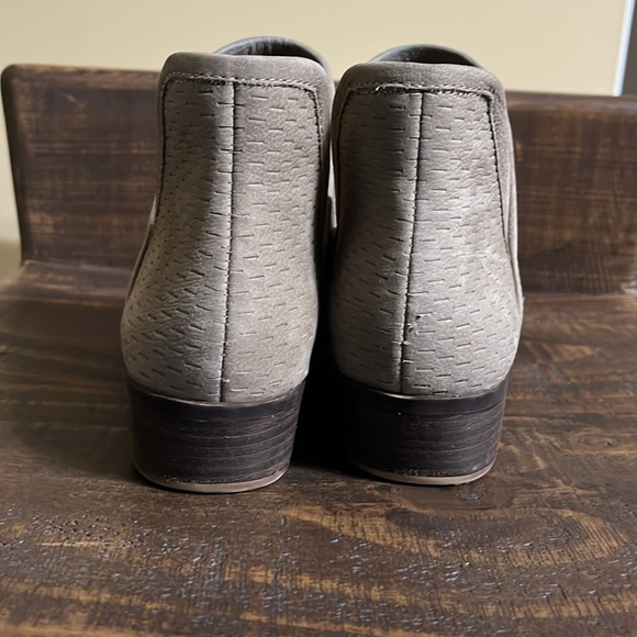 Booties - Picture 4 of 5
